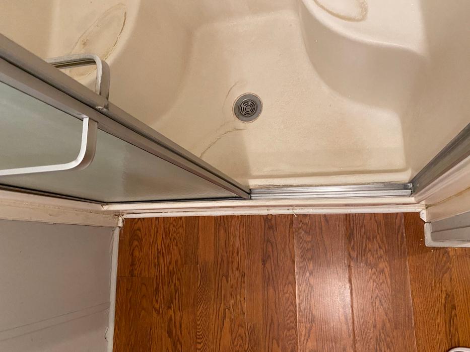 Realty and Commercial Cleaning Agency LLC Image