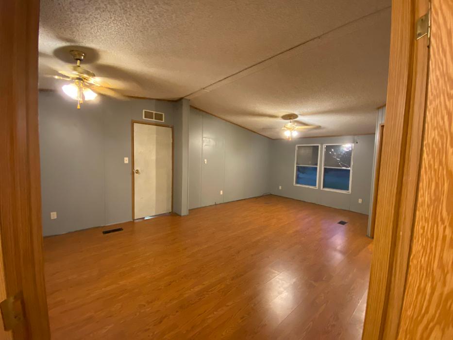 Realty and Commercial Cleaning Agency LLC Image