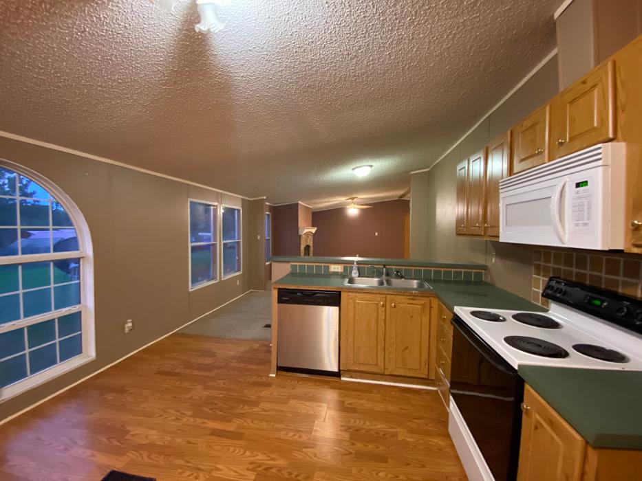 Realty and Commercial Cleaning Agency LLC Image