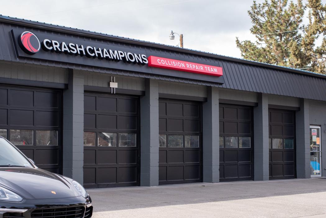 Crash Champions Collision Repair Kearney Bend Image
