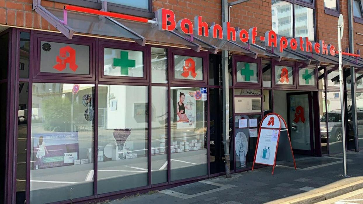 Bahnhof Apotheke im Medicenter, Arnoldsweilerstraße in Düren