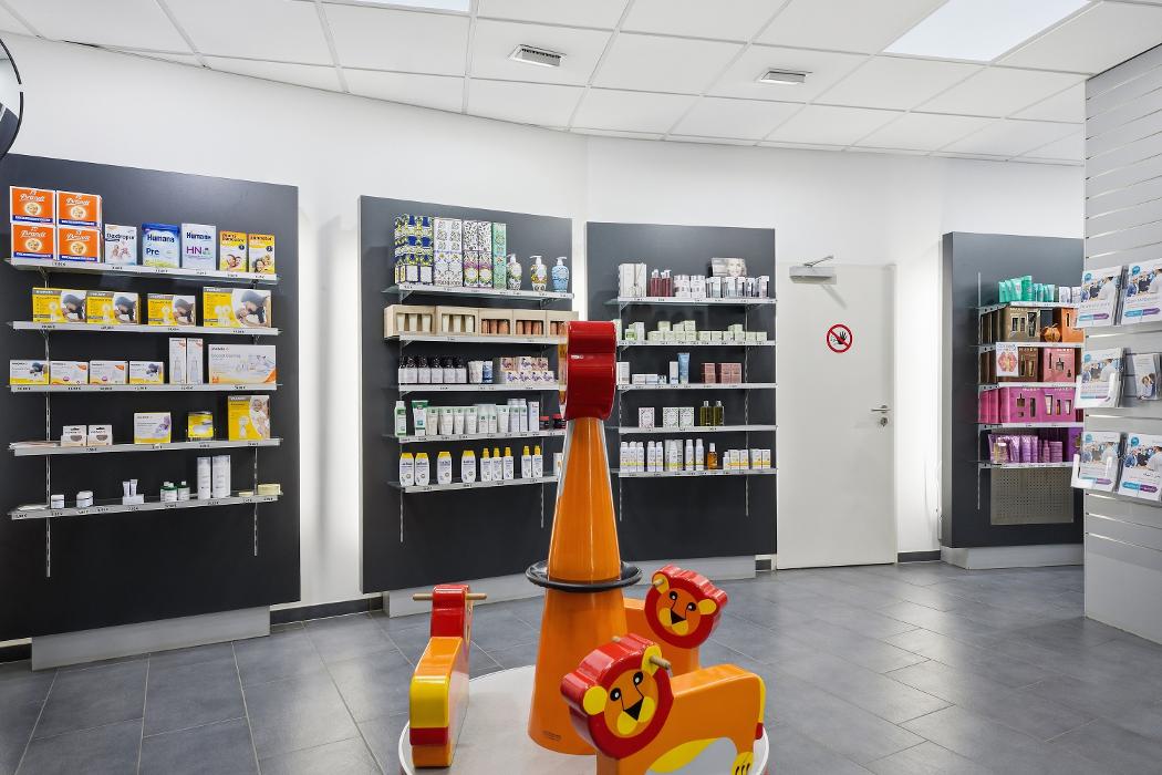 Bahnhof Apotheke im Medicenter, Arnoldsweilerstraße in Düren