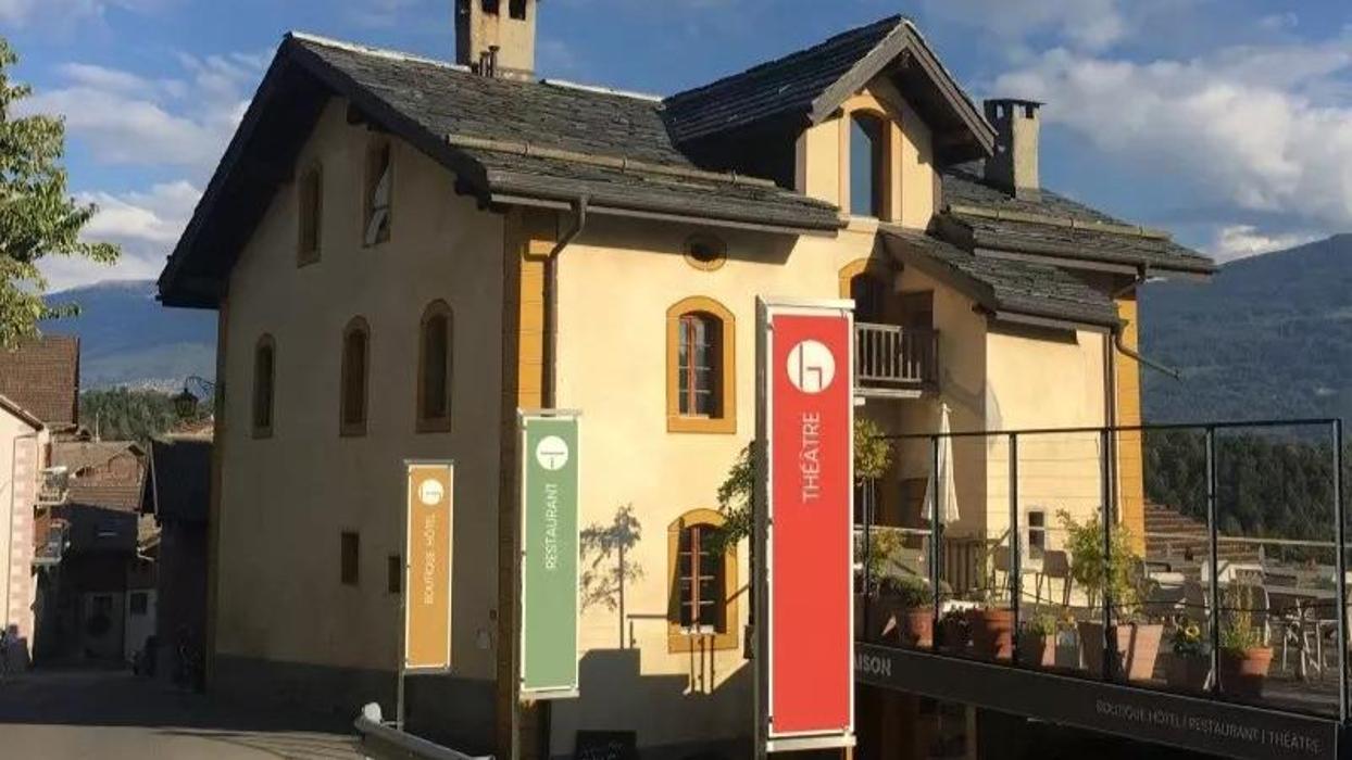 La Grande Maison, Route du Sanetsch in Chandolin-près-Savièse