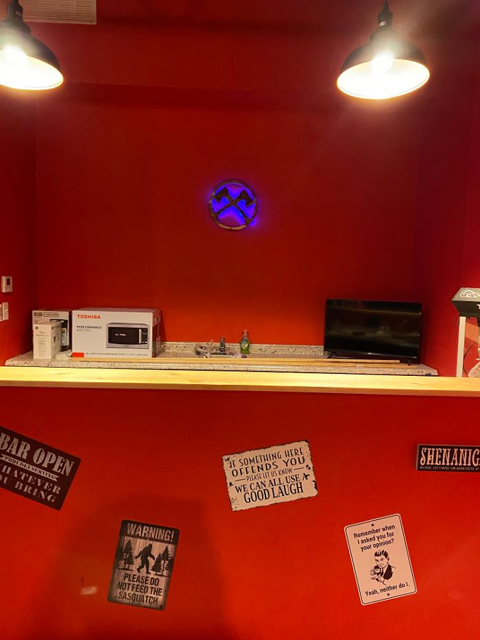 Demolition Den - Indianapolis, IN