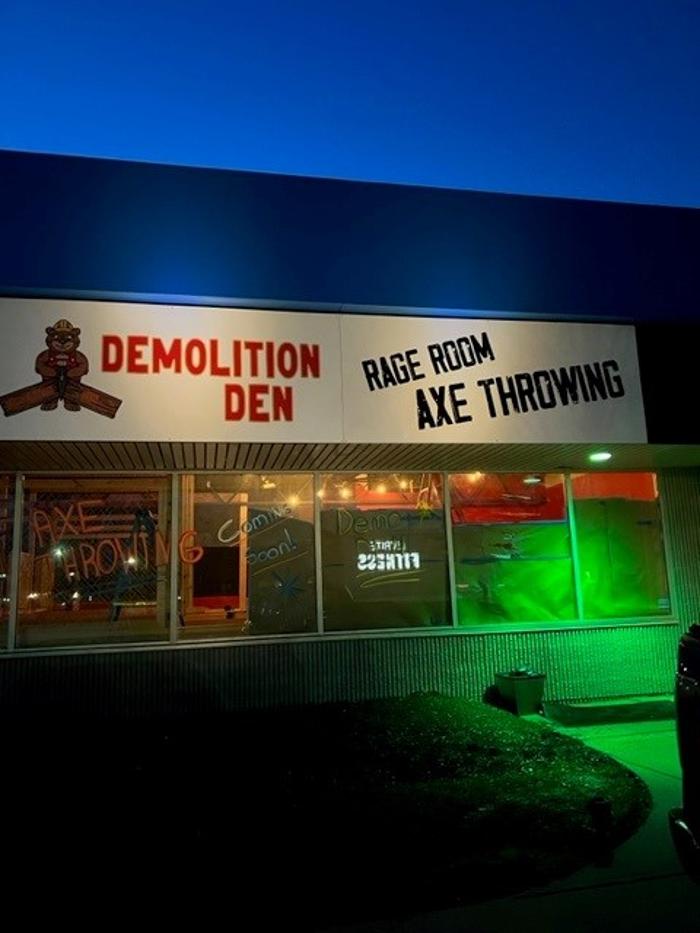 Demolition Den - Indianapolis, IN