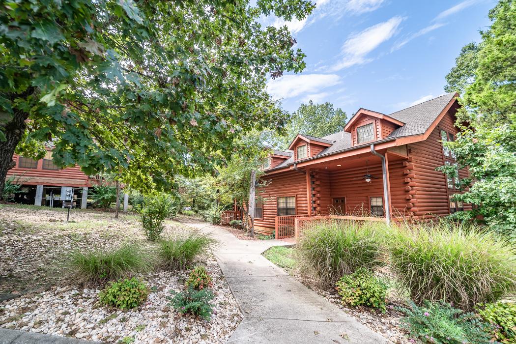 Thousand Hills Vacations - Branson, MO
