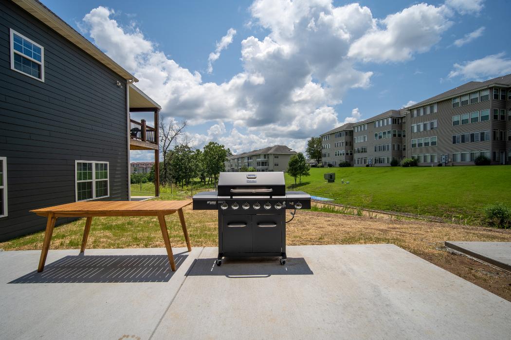 Thousand Hills Vacations - Branson, MO