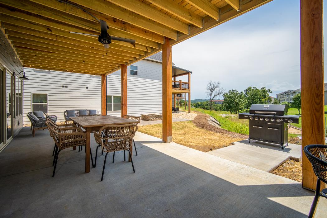 Thousand Hills Vacations - Branson, MO