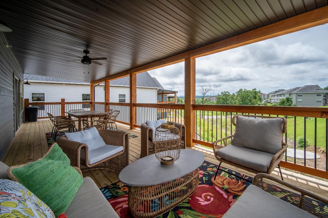 Thousand Hills Vacations - Branson, MO