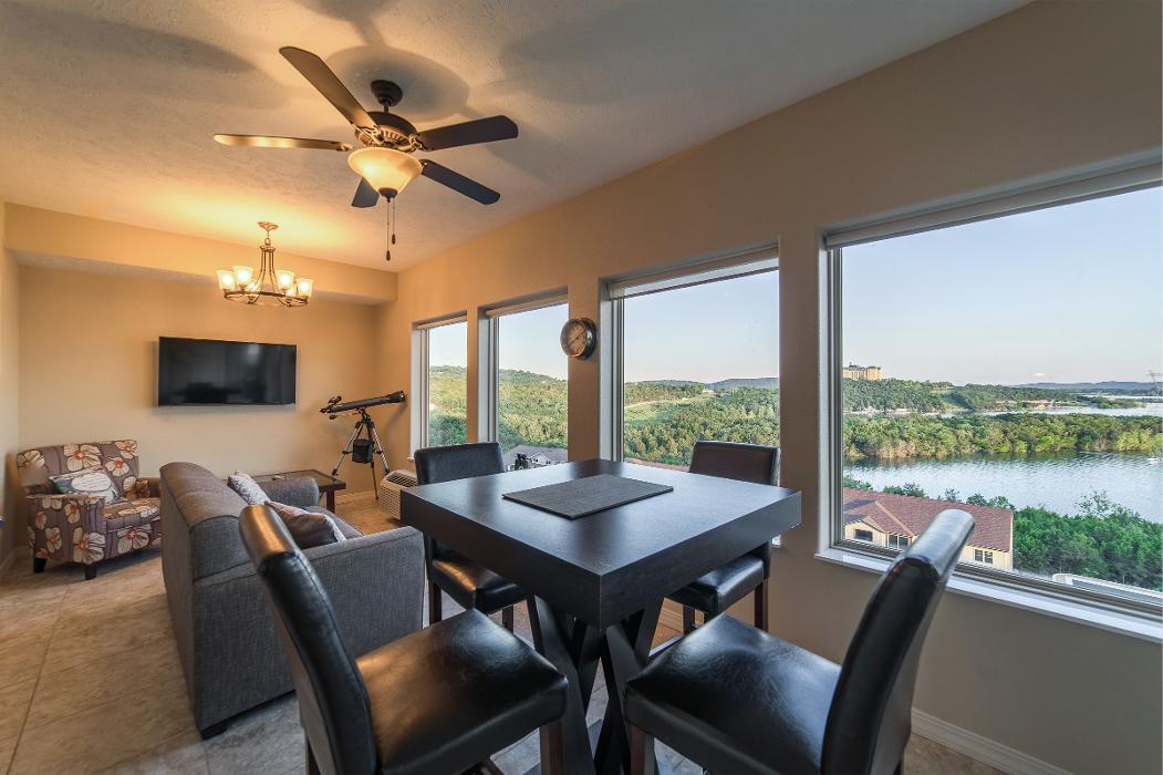 Thousand Hills Vacations - Branson, MO