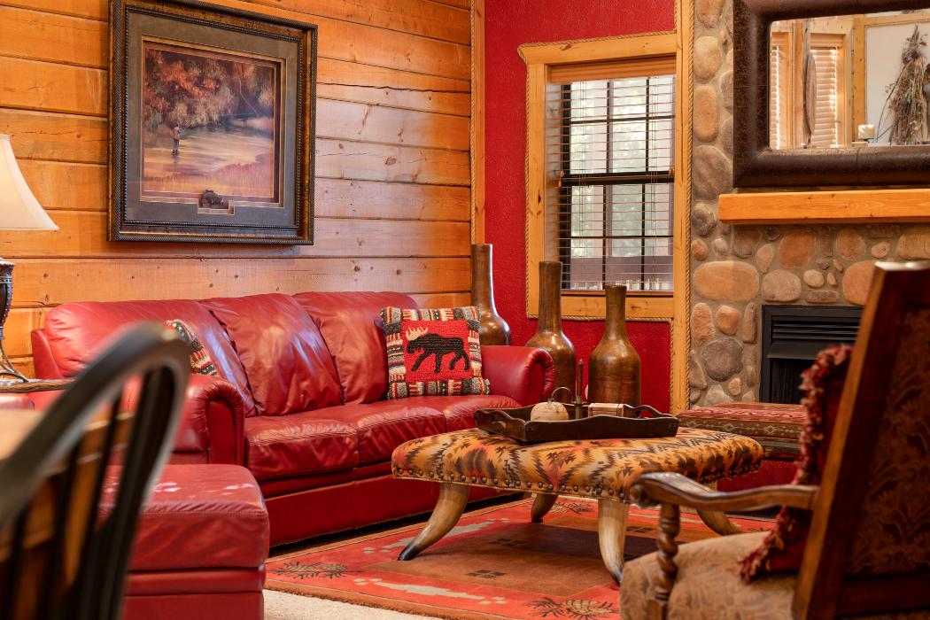 Thousand Hills Vacations - Branson, MO