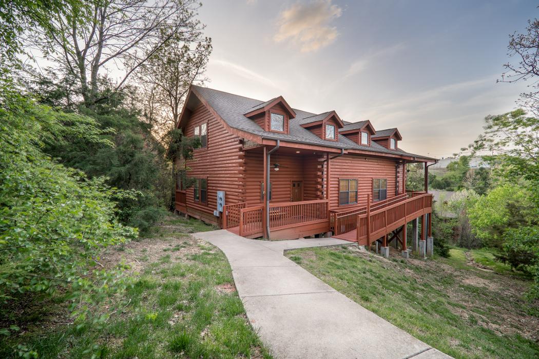 Thousand Hills Vacations - Branson, MO