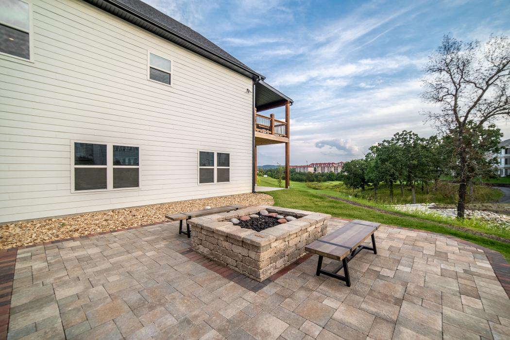 Thousand Hills Vacations - Branson, MO