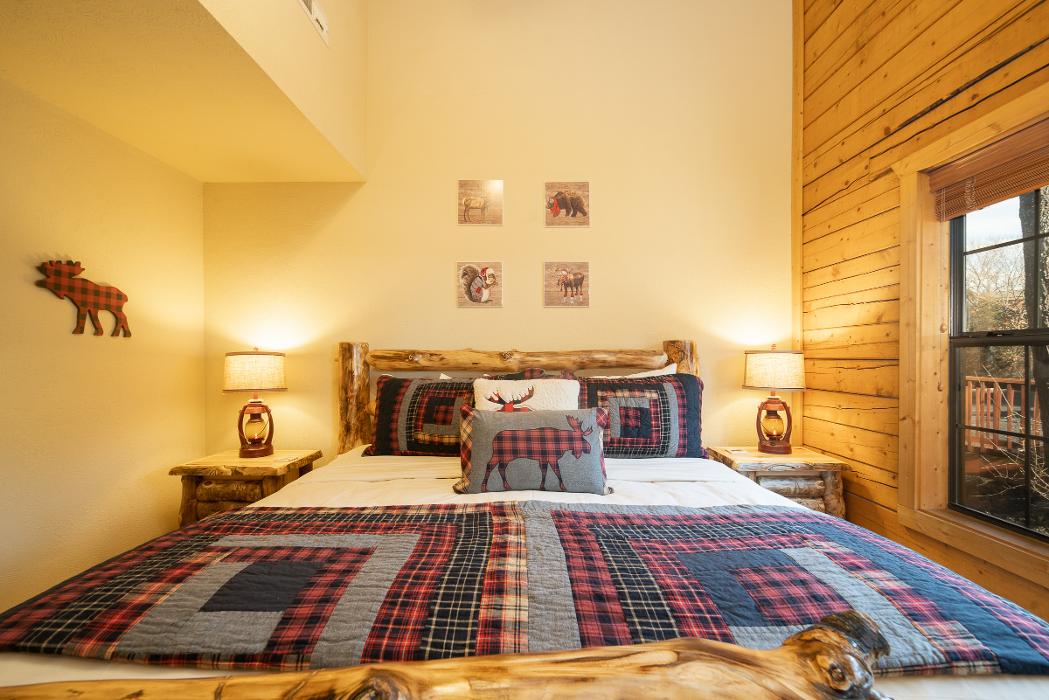 Thousand Hills Vacations - Branson, MO