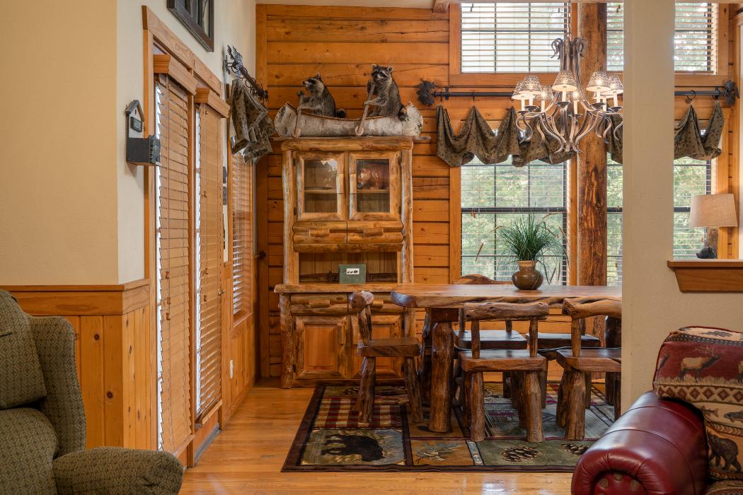 Thousand Hills Vacations - Branson, MO