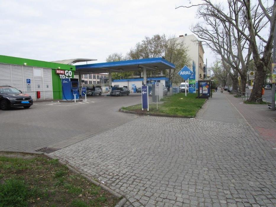 Aral pulse Ladestation, Roedernallee in Berlin