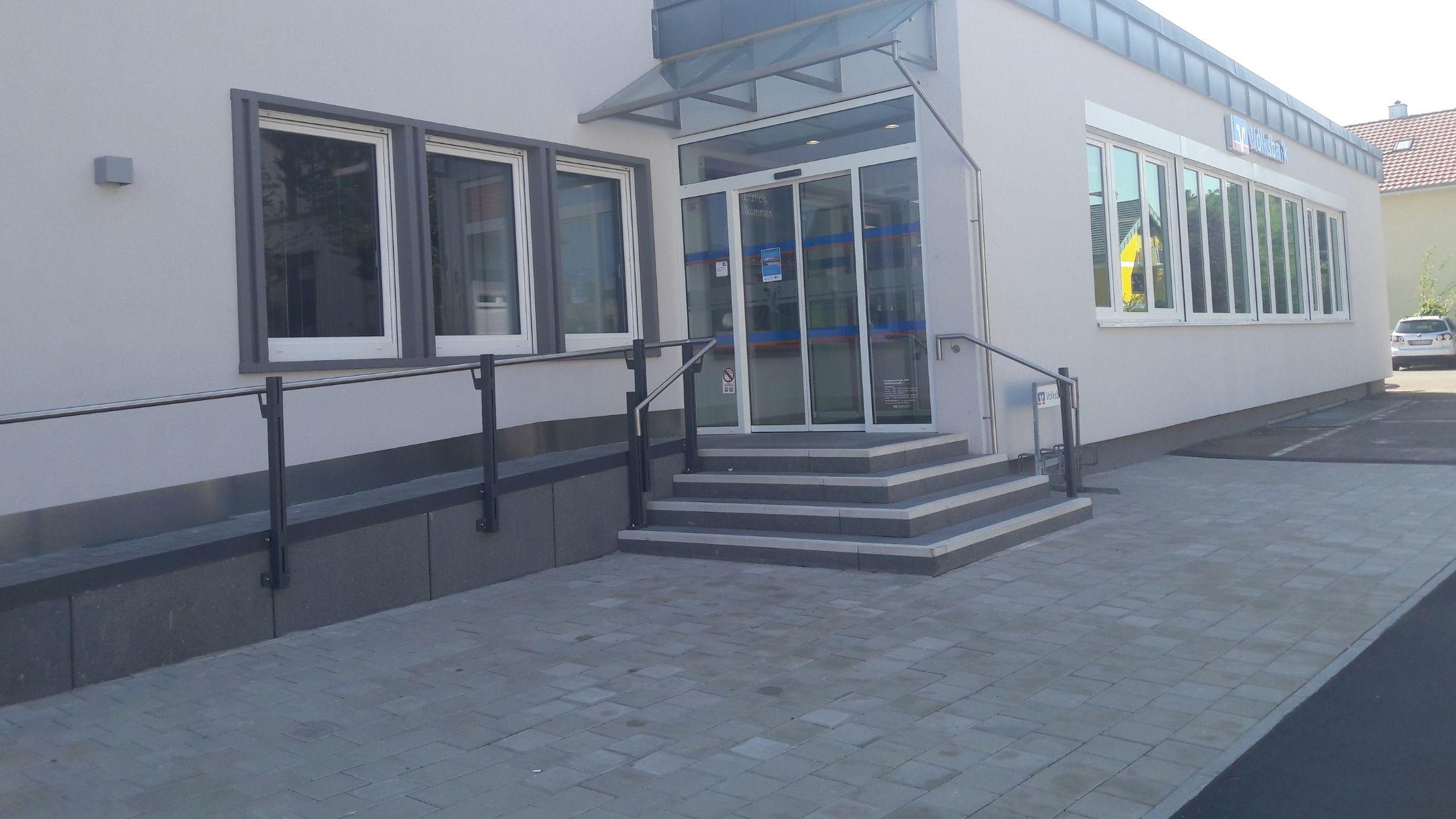 Volksbank Lahr eG - Geldautomat KompetenzCenter Lahr Eisenbahnstr., Eisenbahnstraße in Lahr