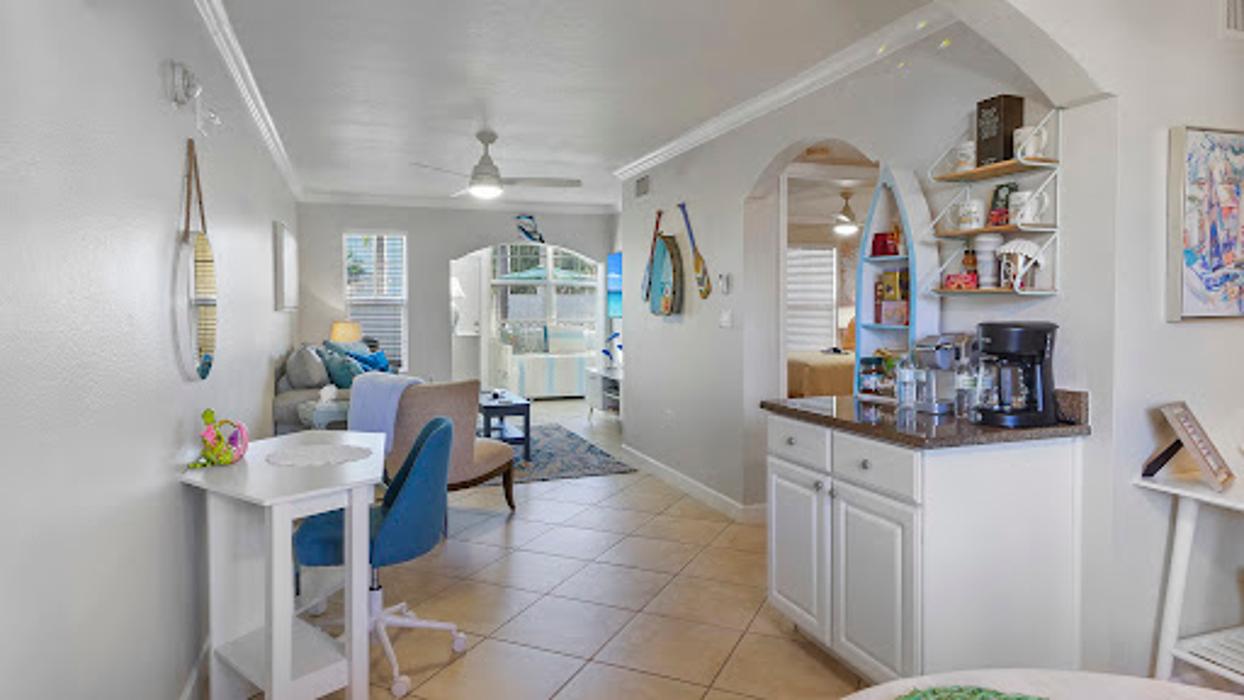 Kerri Lynn Vacation Rentals - Indian Rocks Beach, FL