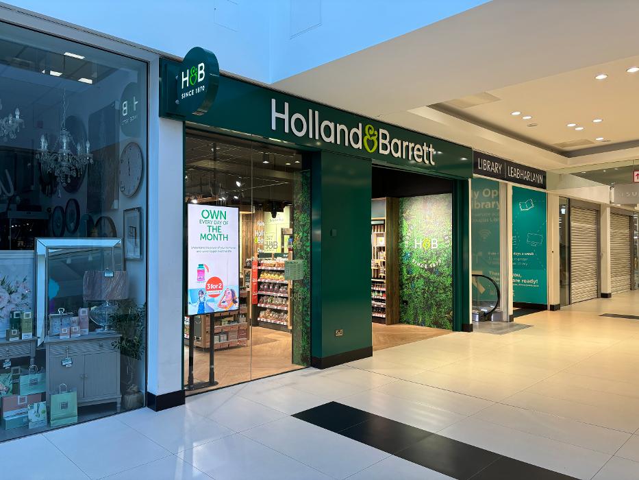 Holland & Barrett - Cork Douglas Cork
