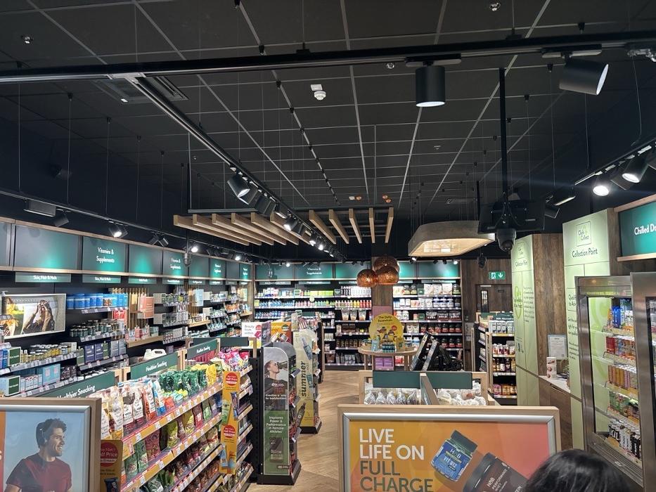 Foto de Holland & Barrett - Cork Douglas