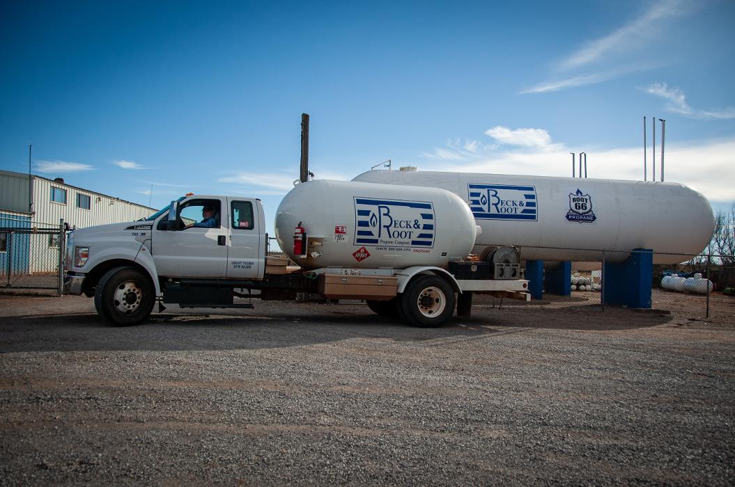 Beck &amp; Root Propane Logo
