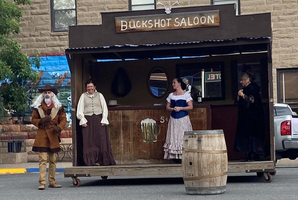 Moose Creek Lodge & Suites Image