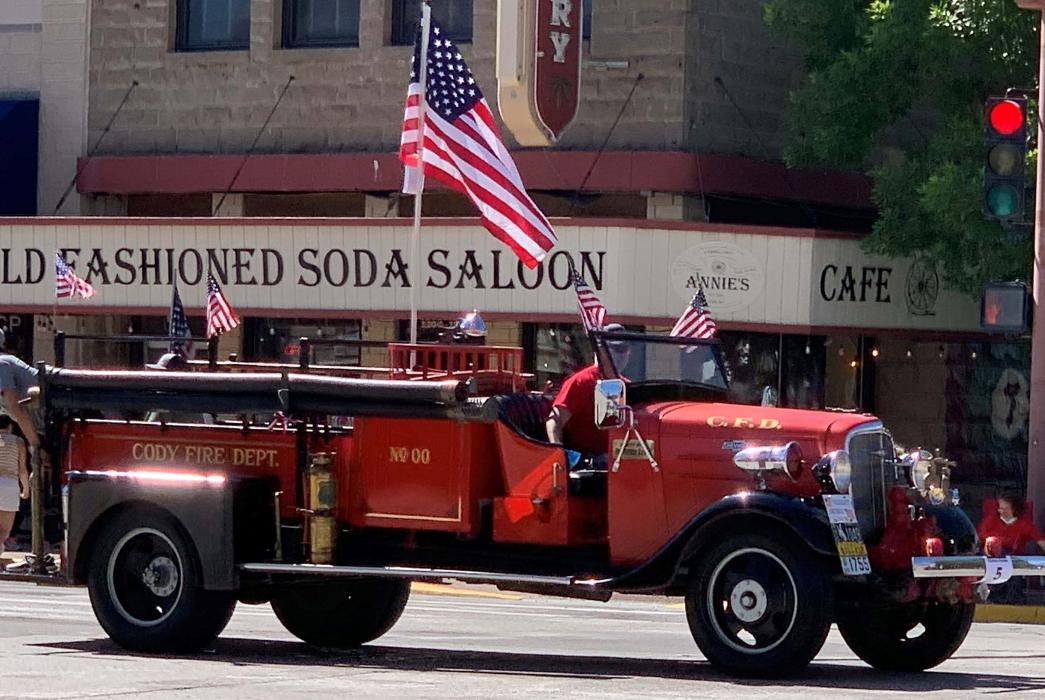 Moose Creek Lodge & Suites Image