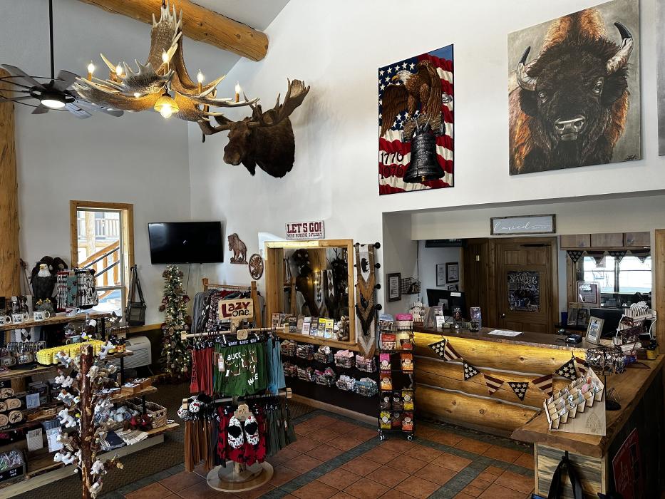 Moose Creek Lodge & Suites Image