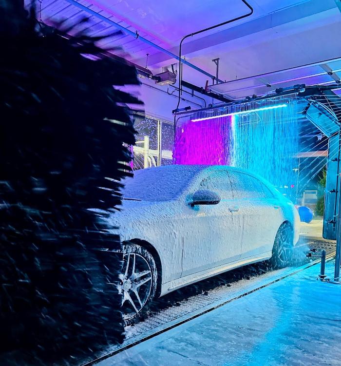 WashU Car Wash - Naperville, IL