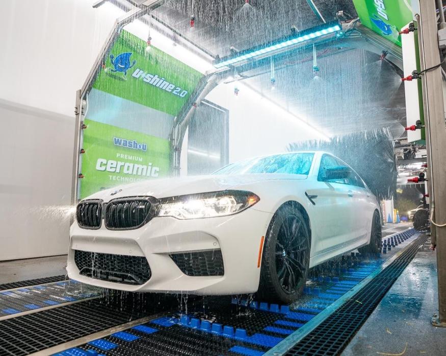 WashU Car Wash - Naperville, IL