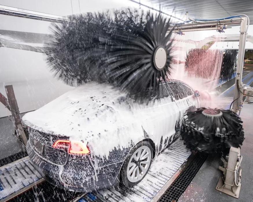 WashU Car Wash - Naperville, IL