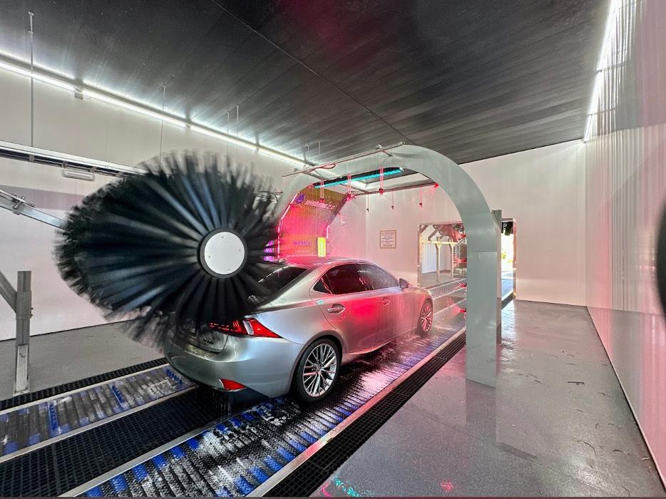 WashU Car Wash - Naperville, IL
