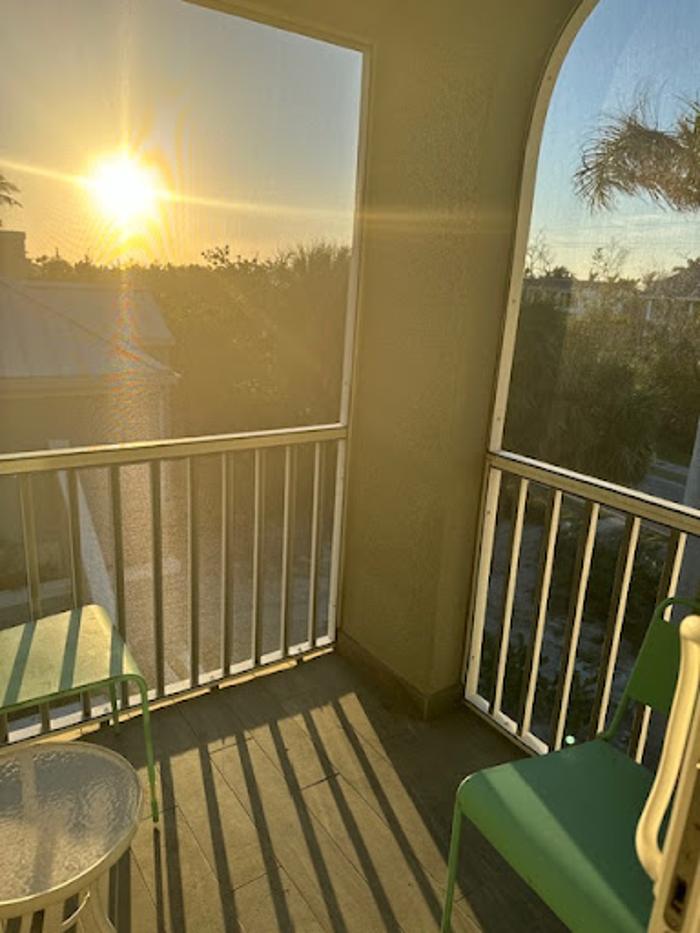 Gonzalez Pool Screen Repair - Lehigh Acres, FL