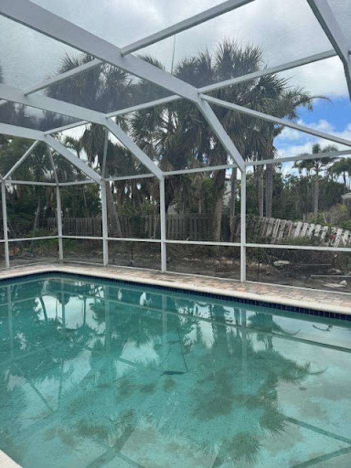 Gonzalez Pool Screen Repair - Lehigh Acres, FL