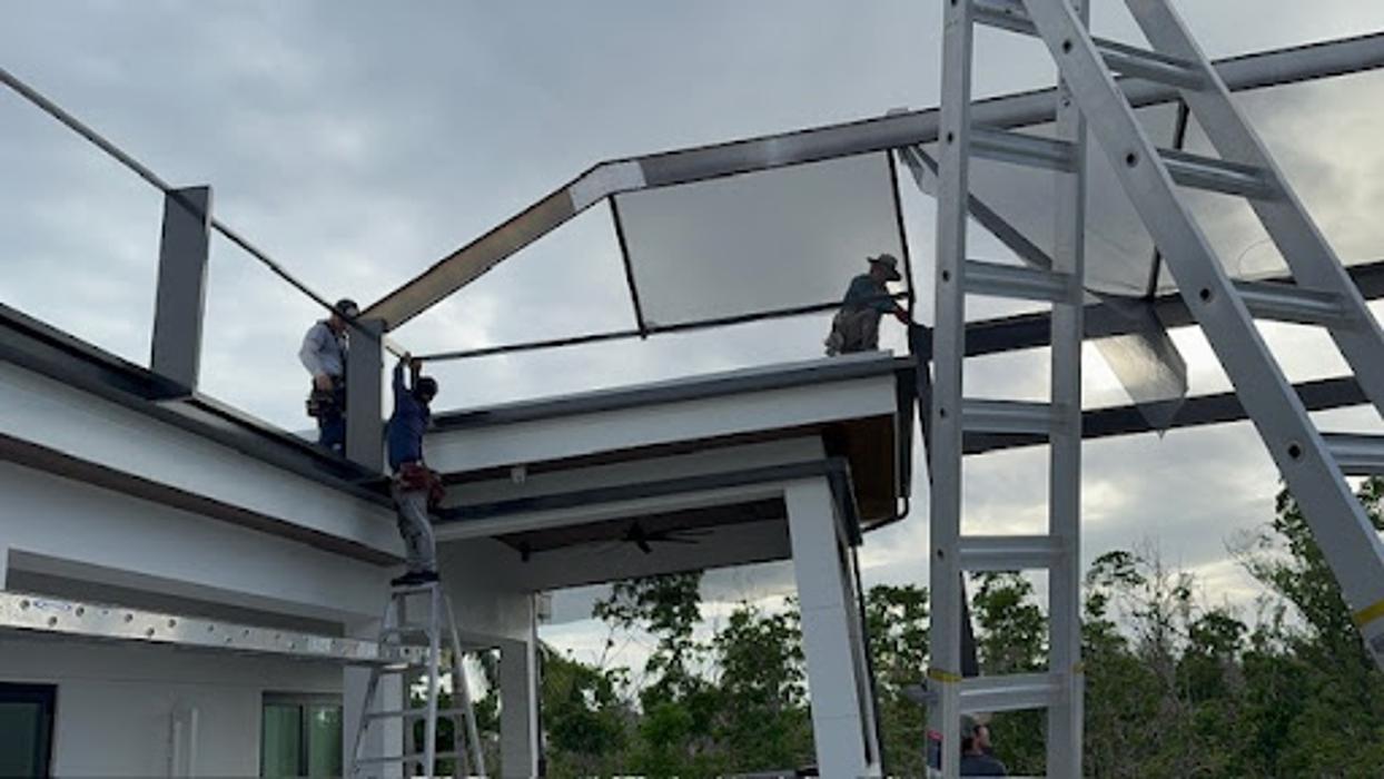 Gonzalez Pool Screen Repair - Lehigh Acres, FL
