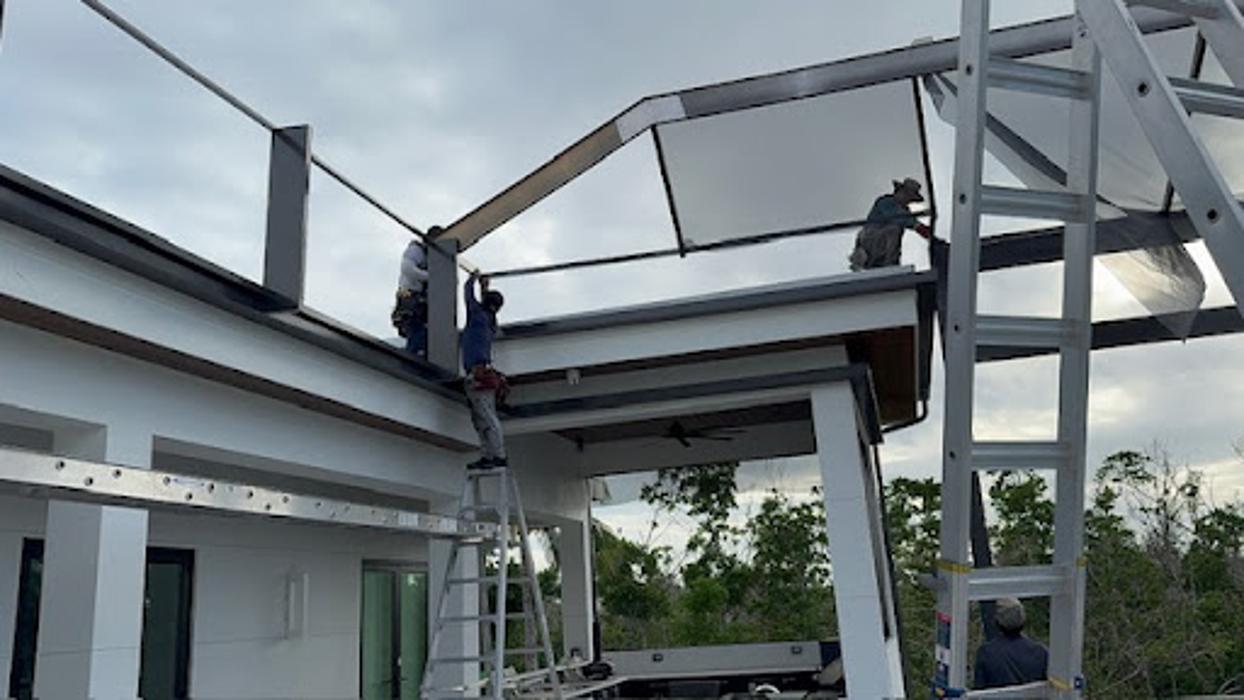 Gonzalez Pool Screen Repair - Lehigh Acres, FL