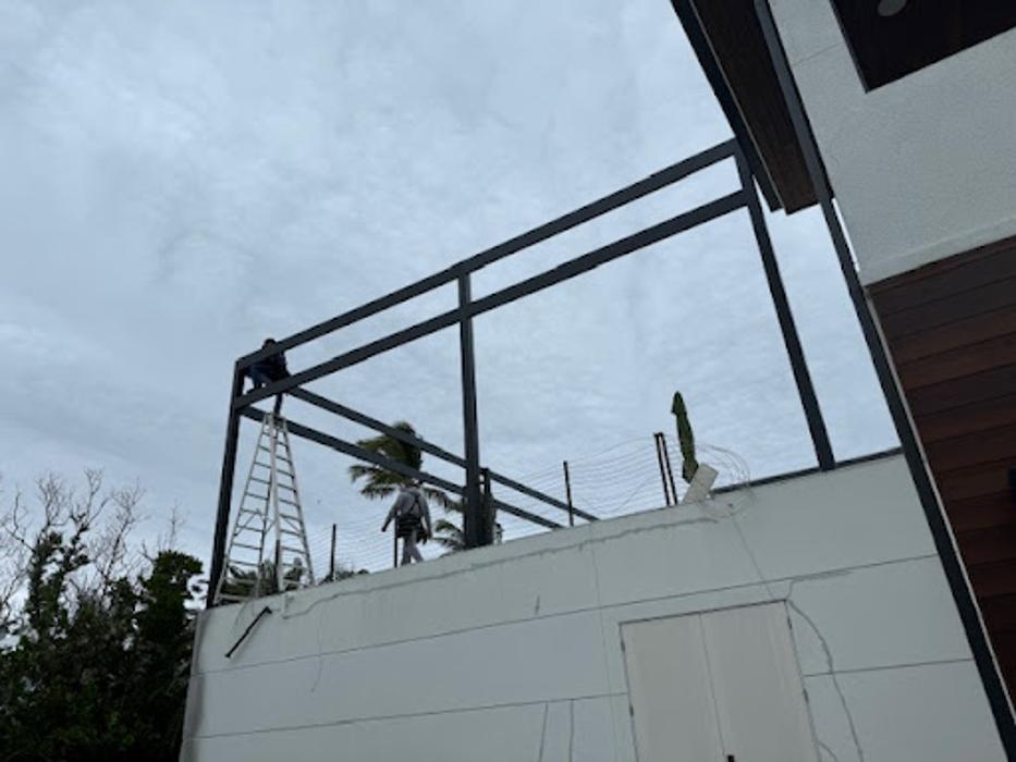 Gonzalez Pool Screen Repair - Lehigh Acres, FL