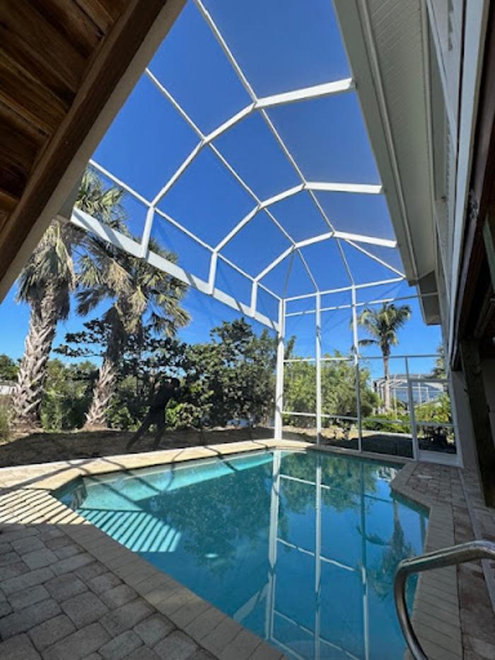 Gonzalez Pool Screen Repair - Lehigh Acres, FL
