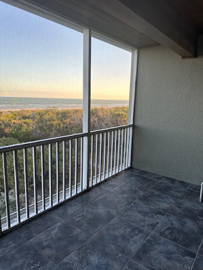Gonzalez Pool Screen Repair - Lehigh Acres, FL