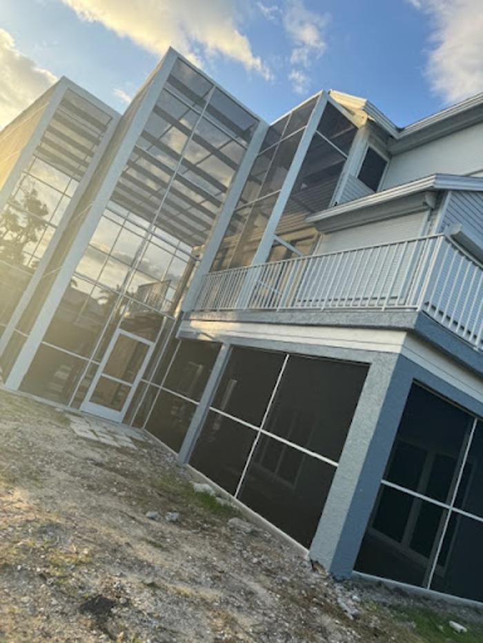 Gonzalez Pool Screen Repair - Lehigh Acres, FL