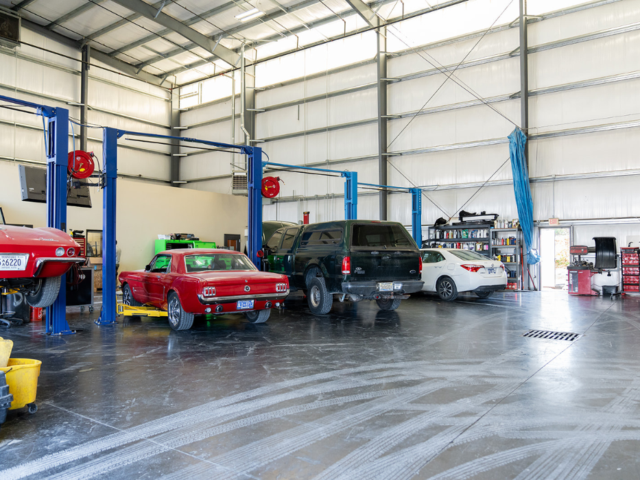 Phoenix Auto Repair - Nashville, TN