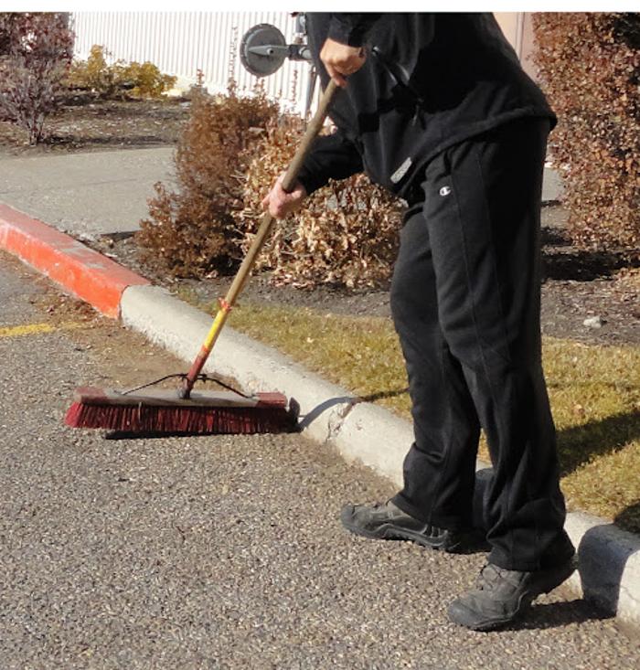 Greg's Parking Lot Litter Services - Rochester, MN