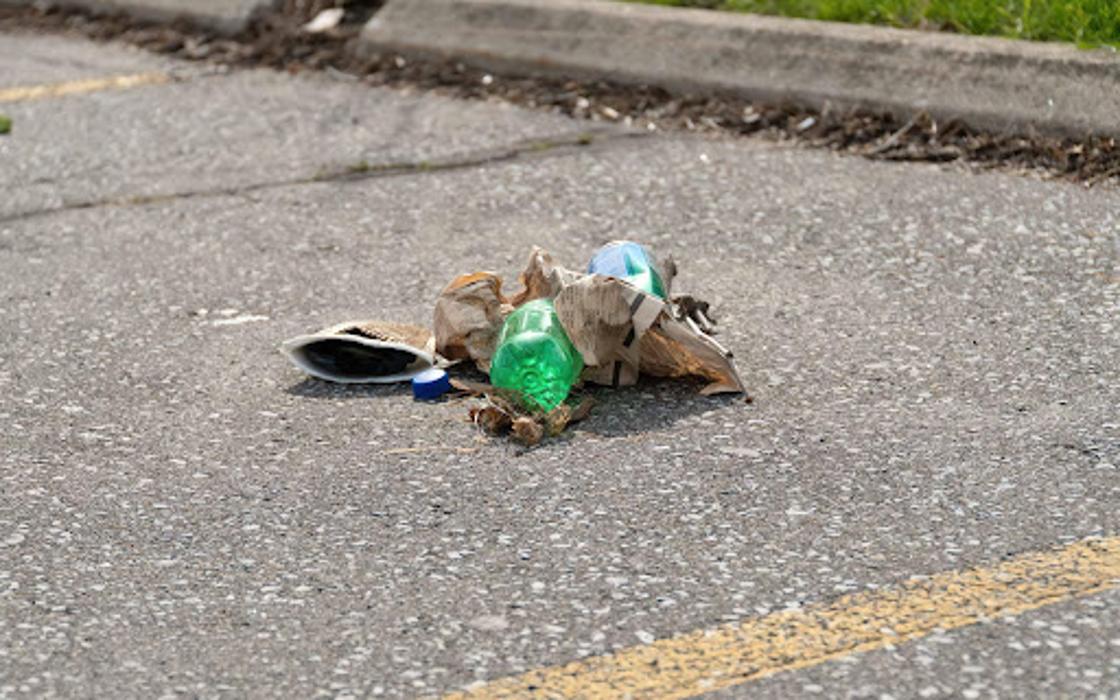 Greg's Parking Lot Litter Services - Rochester, MN