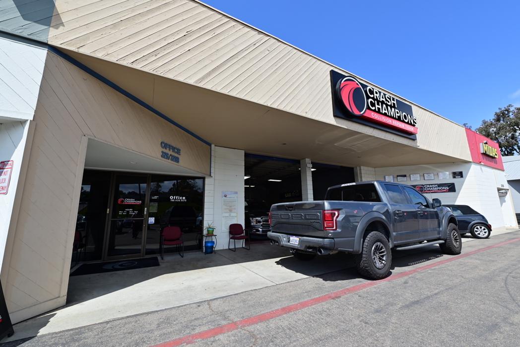 Crash Champions Collision Repair Encinitas Image