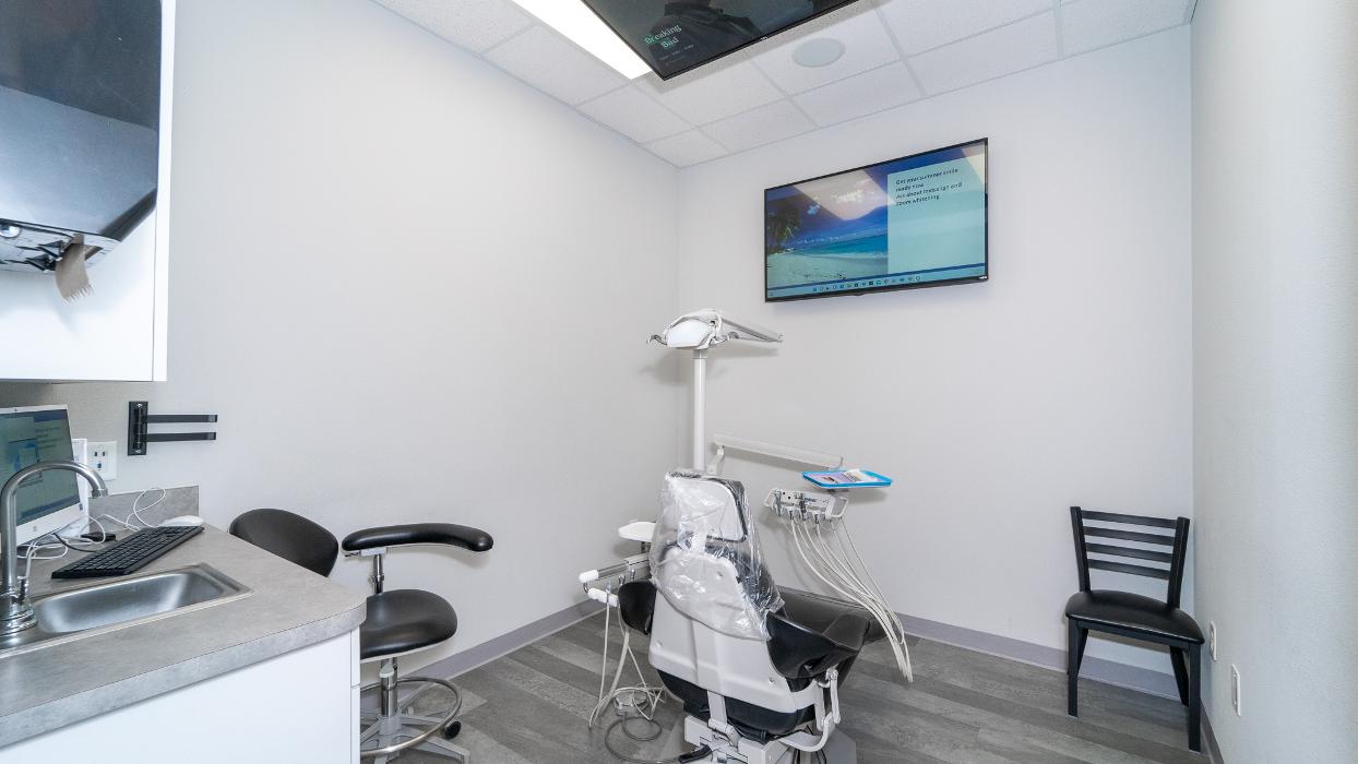 New Tampa Family & Emergency Dental Image