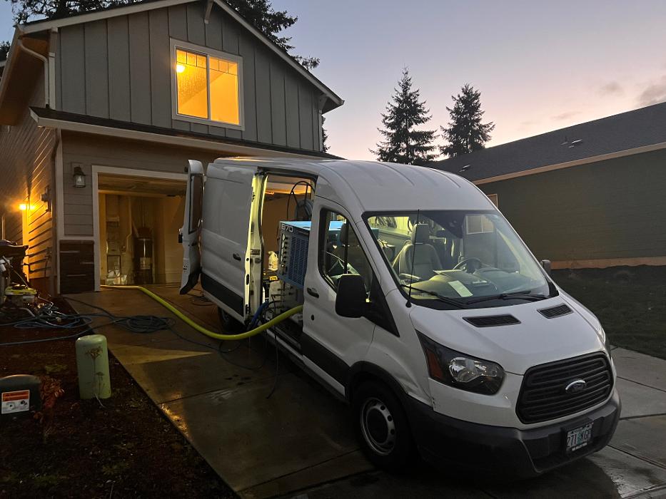 Driven Carpet Cleaning Image