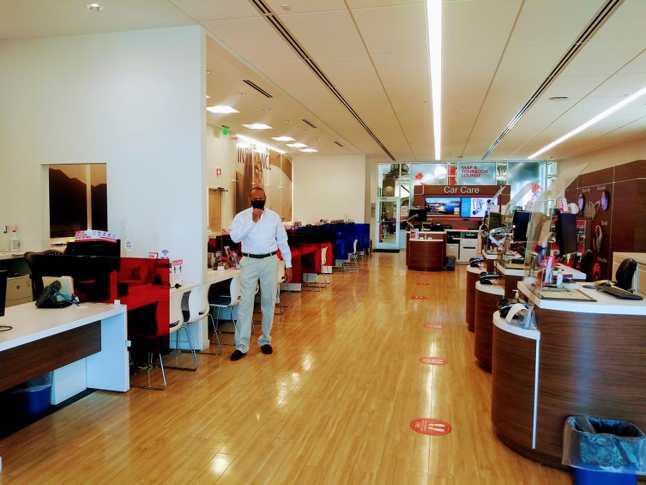 AAA Timonium Car Care Insurance Travel Center - Lutherville Timonium, MD