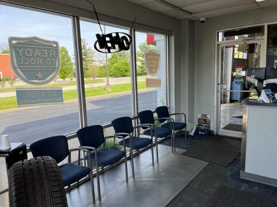 AAA Tire & Auto - Glenway Image