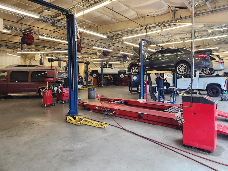AAA Frederick Car Care Insurance Travel Center - Frederick, MD