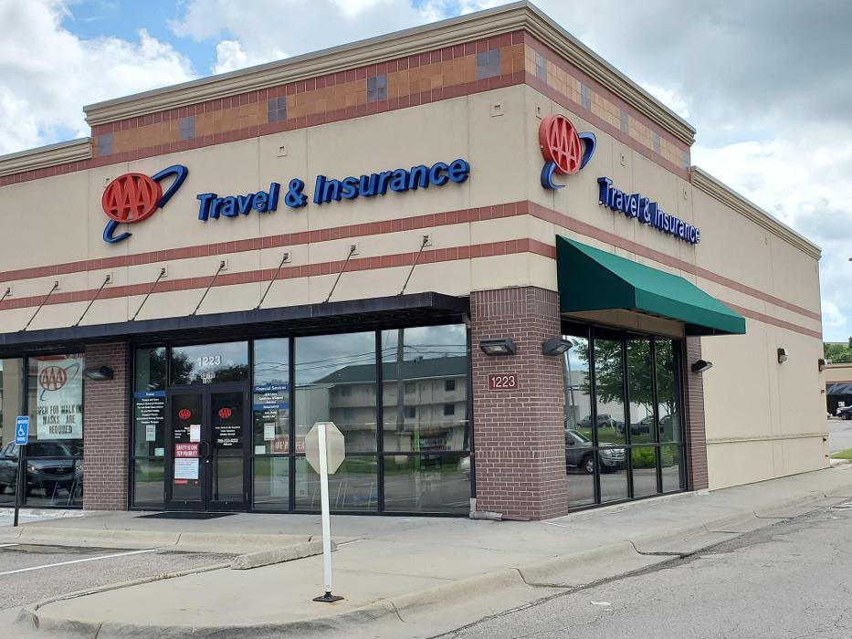 AAA Topeka - Topeka, KS